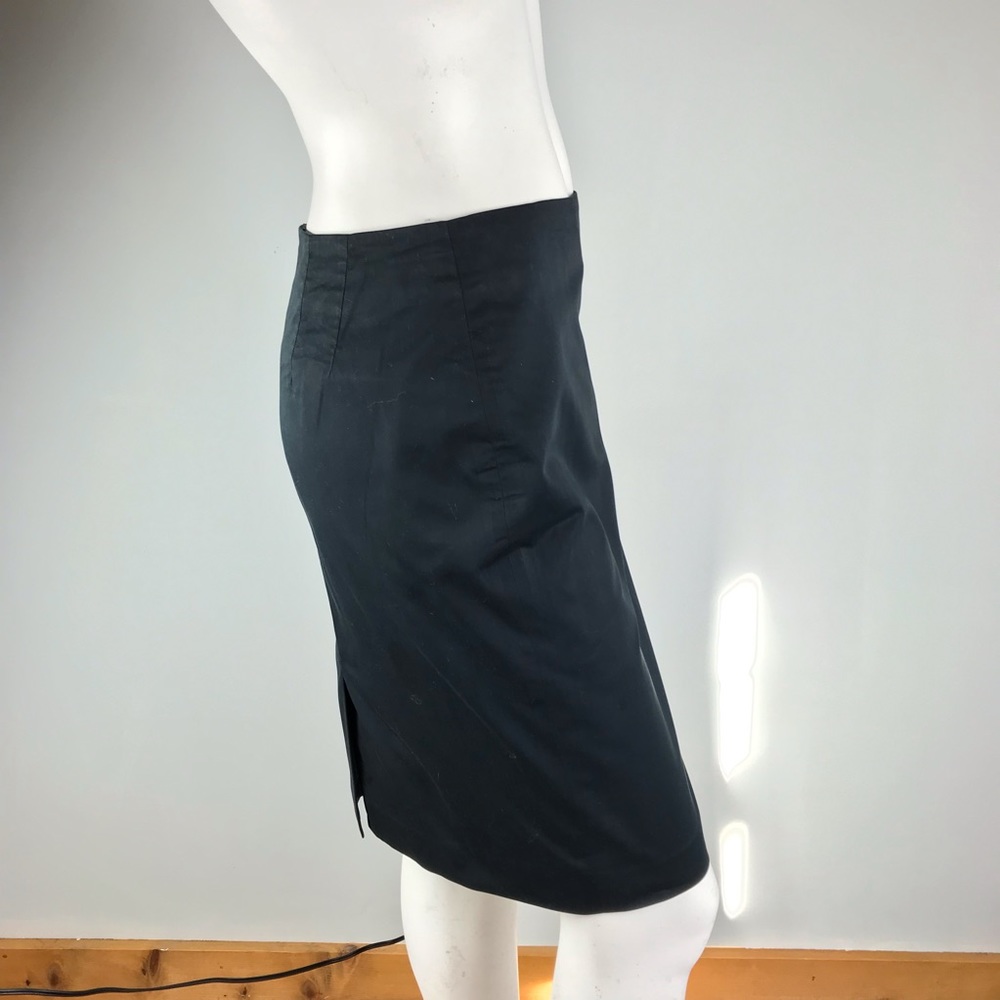 Ann Taylor Black Fully Lined Pencil Skirt Size 8P - Picture 3 of 8